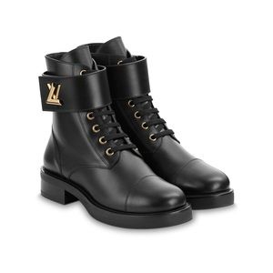 LV Wonderland Flat Ranger boots